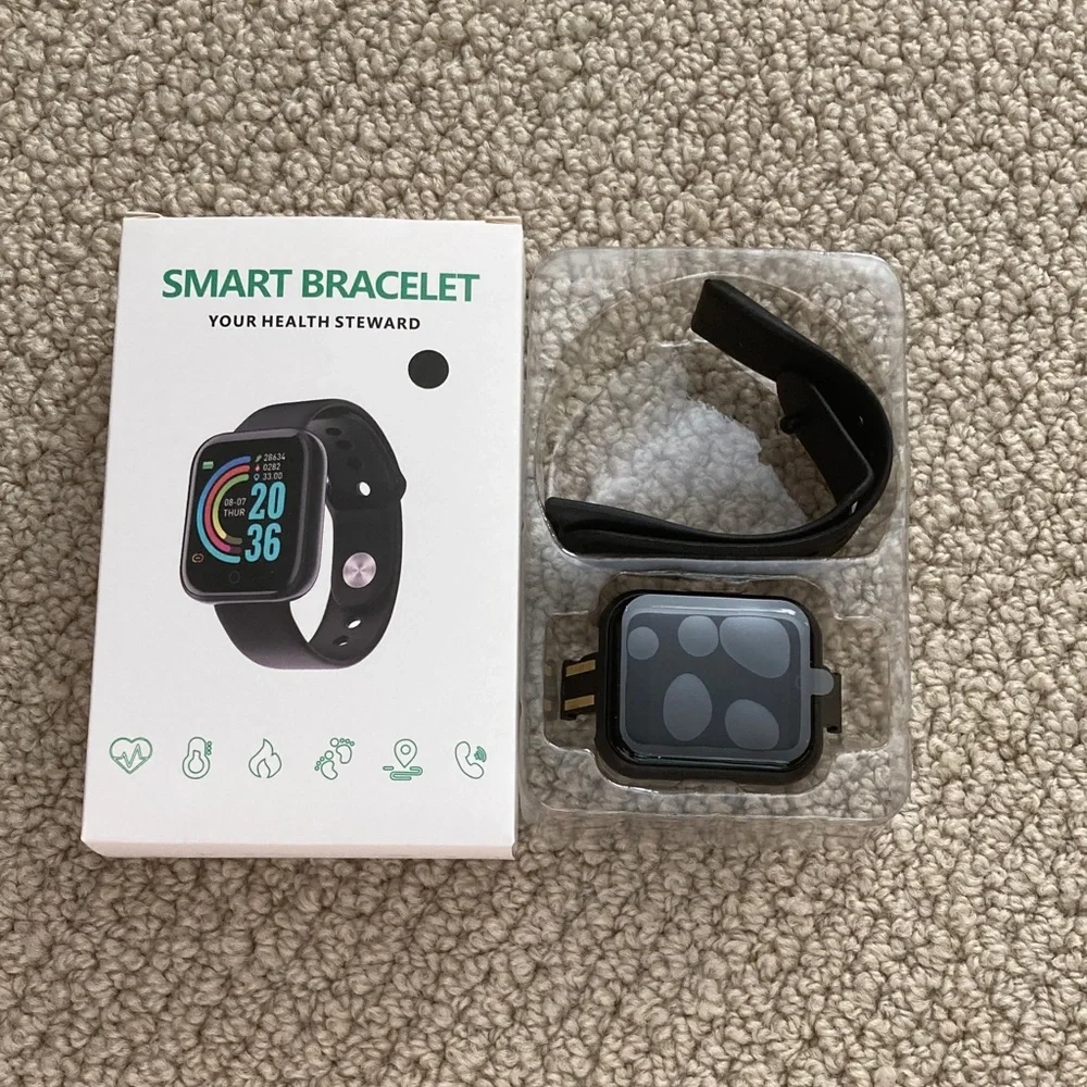 NEW Smart Bracelet Black Wearable Heart Monitor Step Counter $199 Retail